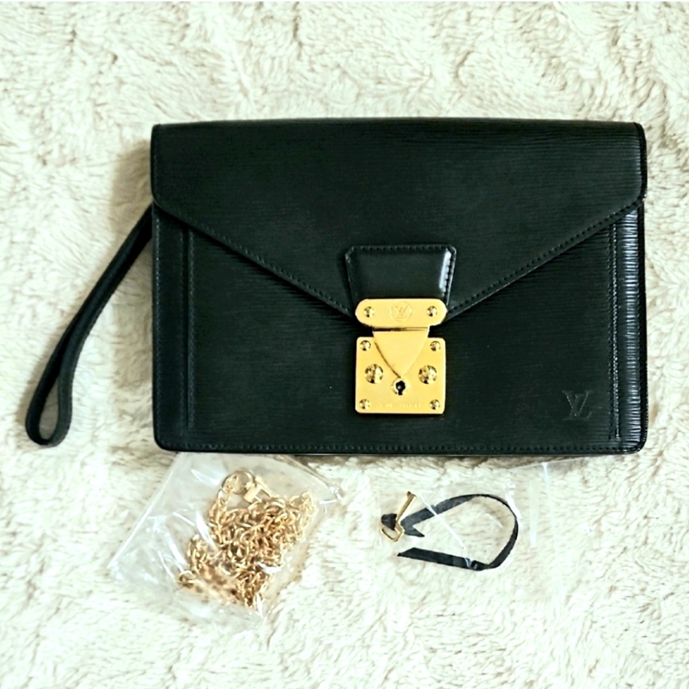 Louis Vuitton Epi Pochette Sellier Dragonne Clutch